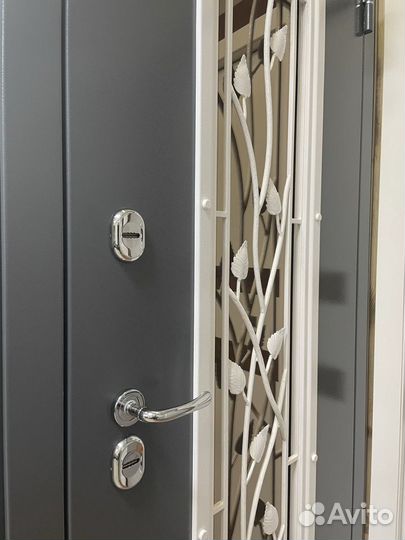 Входные двери Termo Cottage со стеклопакетом