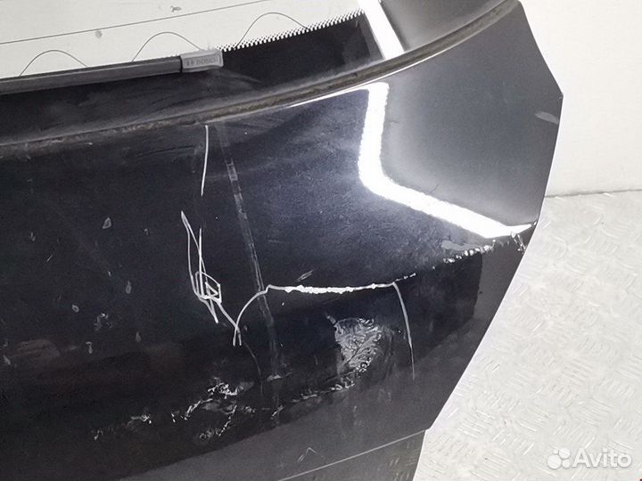 Крышка багажника Skoda Fabia