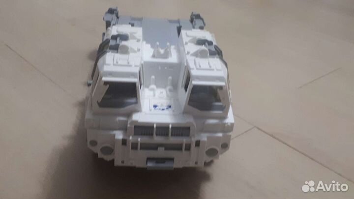 Военный тягач