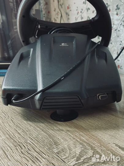 Игровой руль logitech