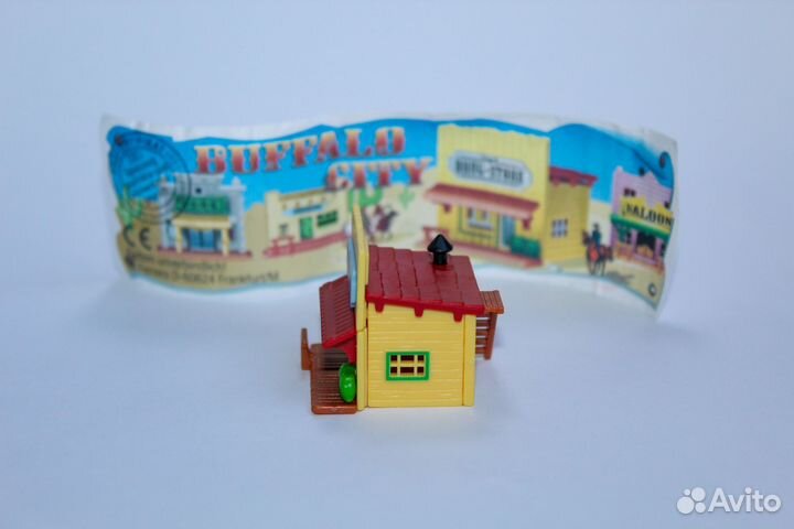 Киндер старая сборка Buffalo city домики