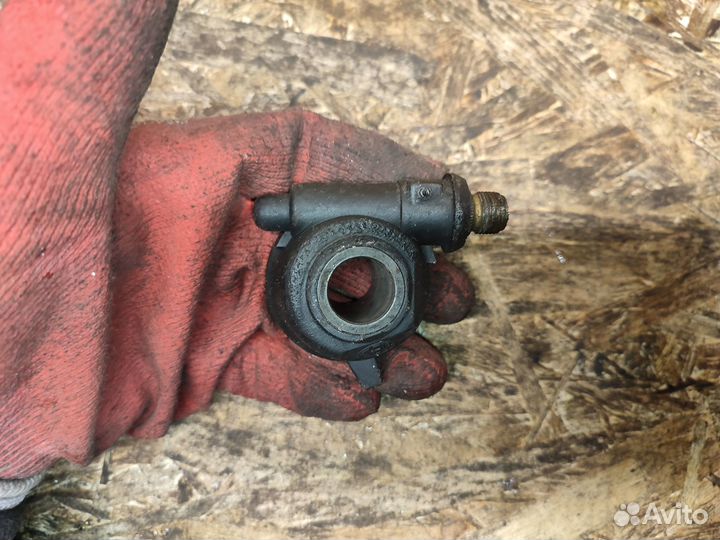 Aprilia Pegaso 650 привод спидометра