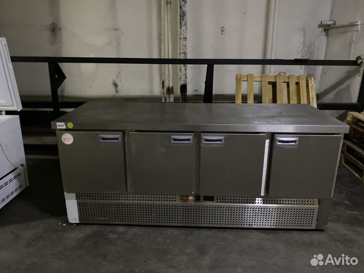 Стол холодильный