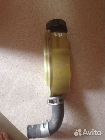 Бачок гура Мазда 3