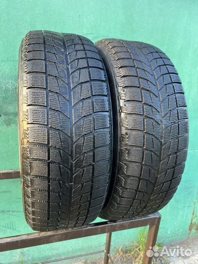 Bridgestone Blizzak WS-60 225/60 R17 99R