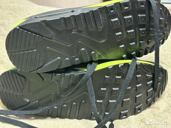 Кроссовки мужские