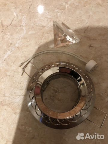 Светильник потолочный встраиваемый