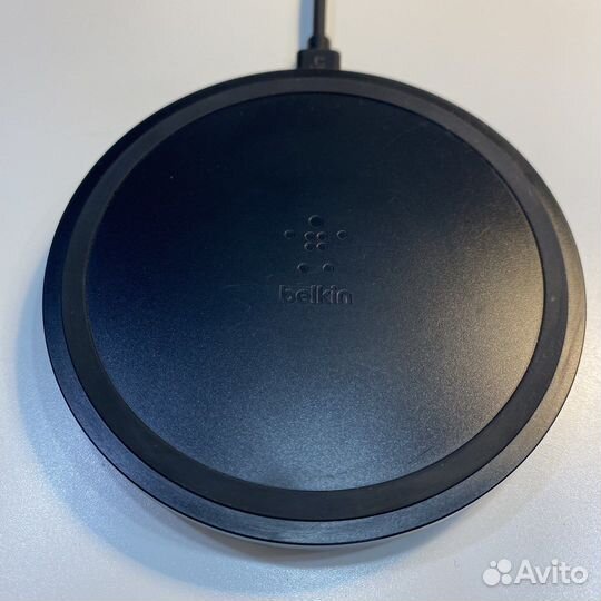Беспроводная зарядка Belkin Boost Up