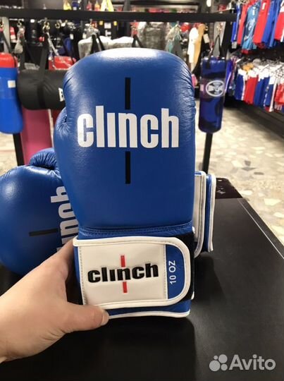 Боксерские перчатки clinch