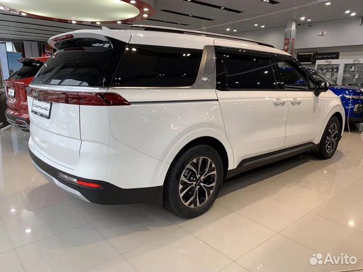 Kia Carnival 2.2 AT, 2023