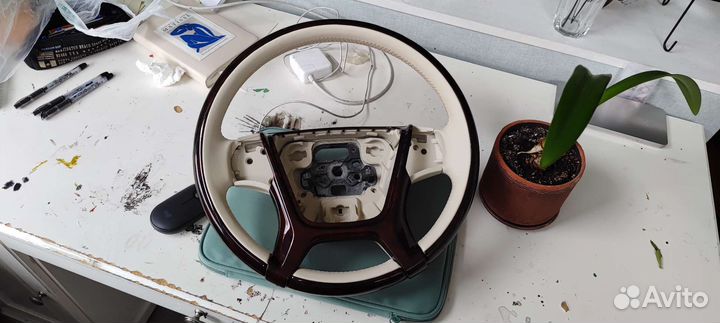 Руль с деревянной отделкой Volvo S80 XC60 XC70