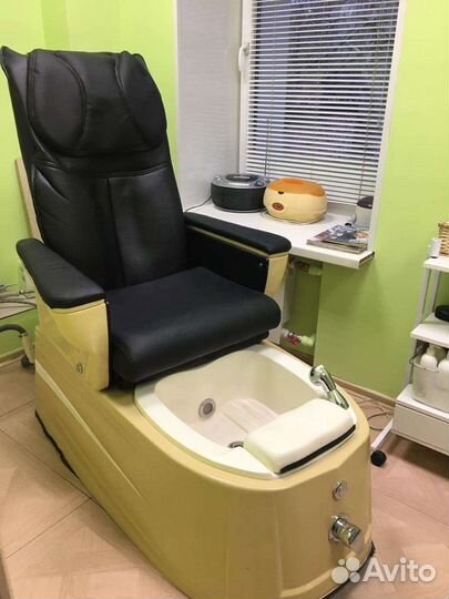 Педикюрный спа-комплекс 