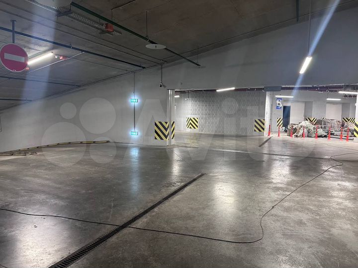 АВТОМОЙКА + шиномонтаж 250 м² в элитном ЖК