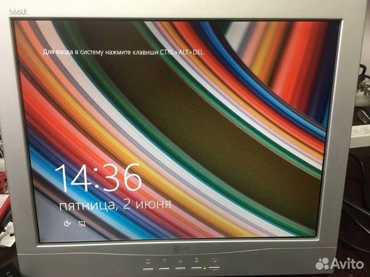 Монитор LG flatron 566LE 15 дюймов