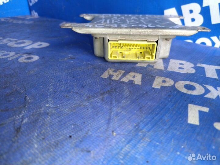 Блок управления airbag Mitsubishi Galant 8 седан