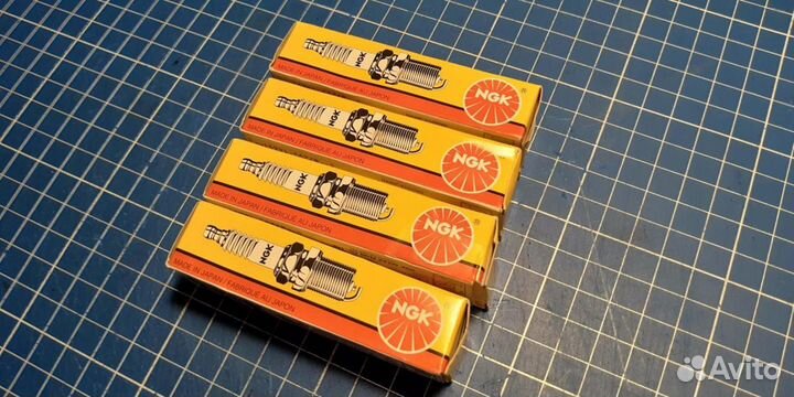 4 Свечи зажигания NGK 4691 BP5ESZ новые