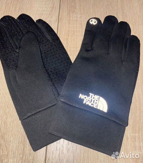 Перчатки the north face