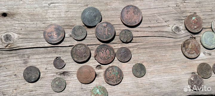 Продам старинные монеты