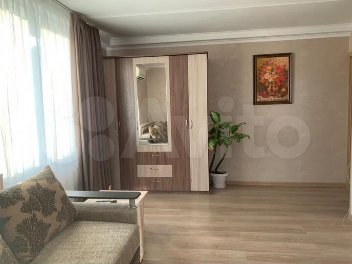 2-к. квартира, 47 м², 4/9 эт.