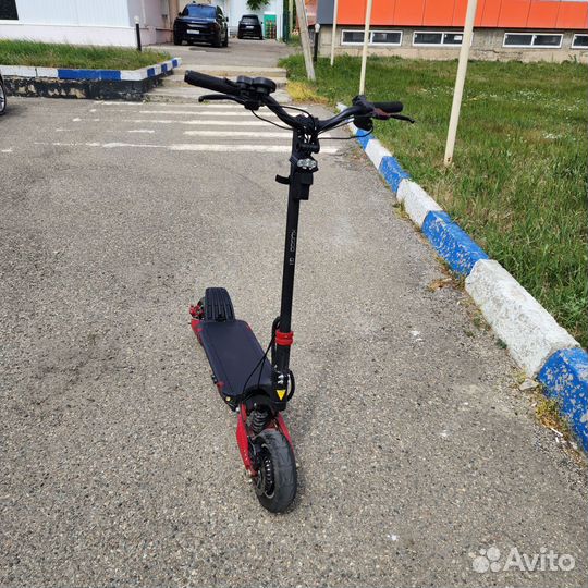 Электросамокат kugoo G1