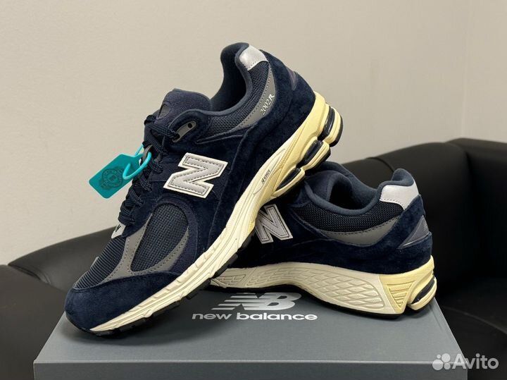 New Balance 2002r (9.5/10/10.5/11 US) оригинал