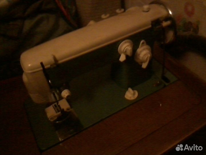 Машинка швейная 