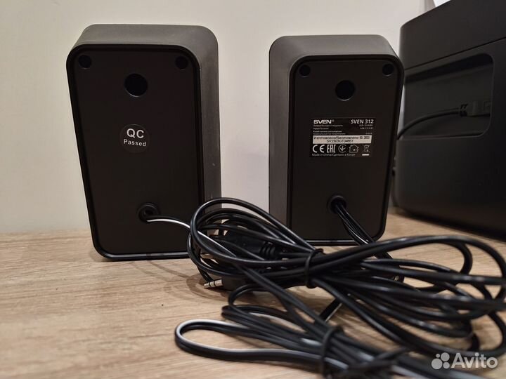 Компьютерные колонки sven