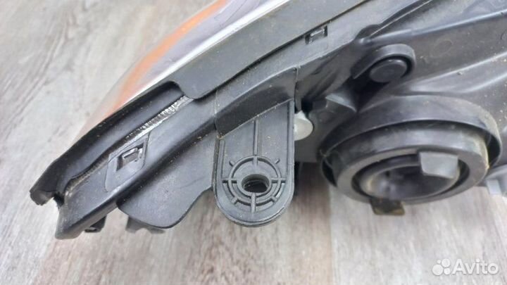 Фара передняя левая Hyundai Accent 3 2007