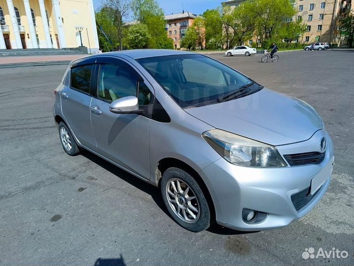 Toyota Vitz 1.0 CVT, 2011, 155 550 км