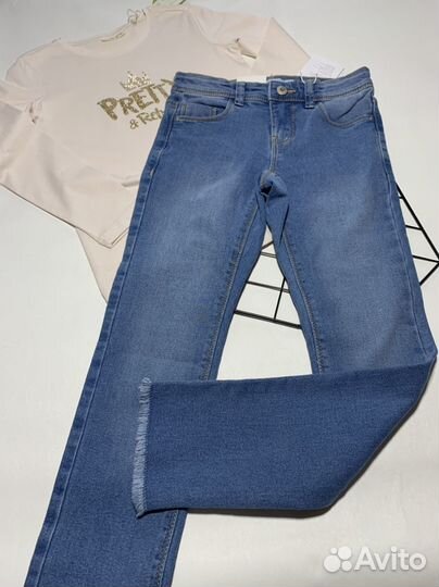 Джинсы на девочку 128