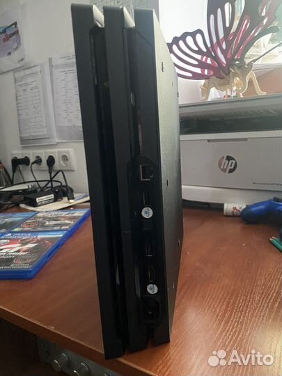 Sony playstation 4 PS4 pro 1tb с играми