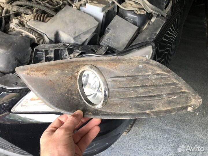 Накладка птф в бампер Ford Focus 2