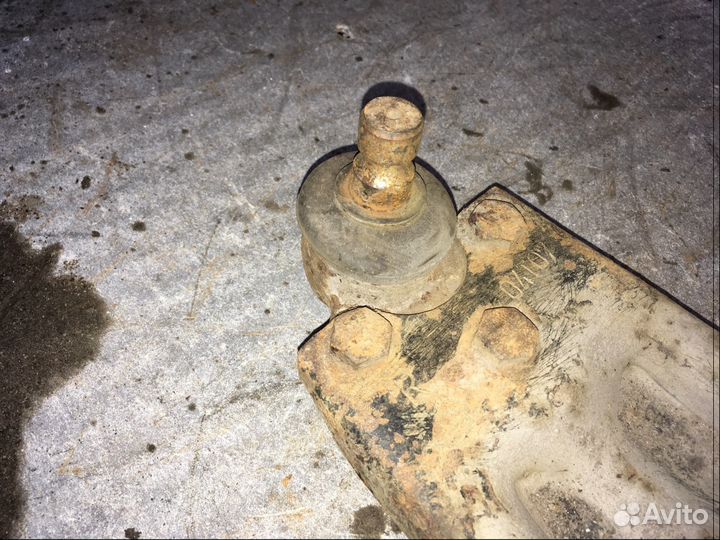 Рычаг передний правый Ford Mondeo 2 Форд Мондео 2