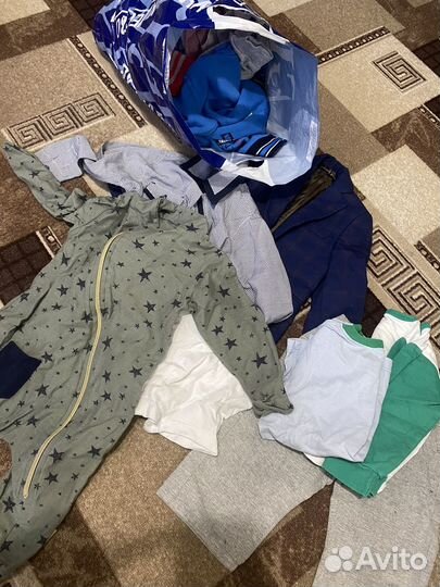 Отдам детские вещи