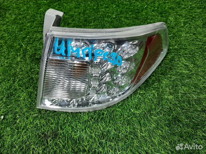 Фонарь правый Subaru Impreza