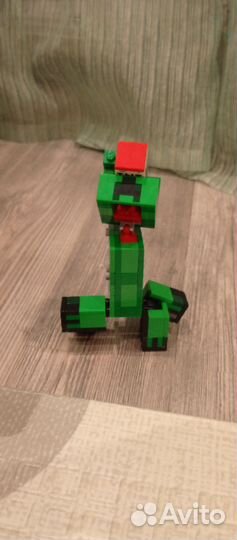 Lego фигурки криперов из Майнкрафта