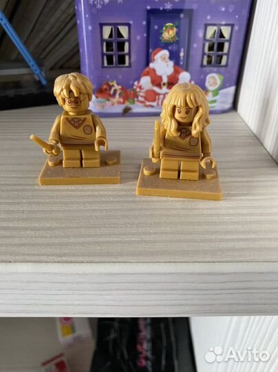 Лего золотые фигурки, пушок(цербер)