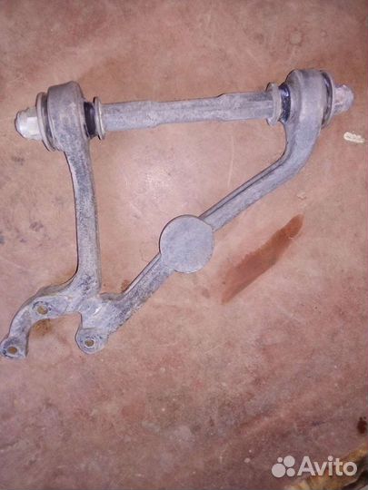 Верхний рычаг нива шевроле