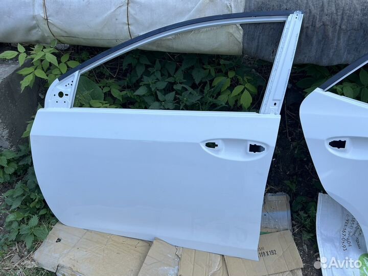 Дверь передняя левая Corolla 180 2013-2019