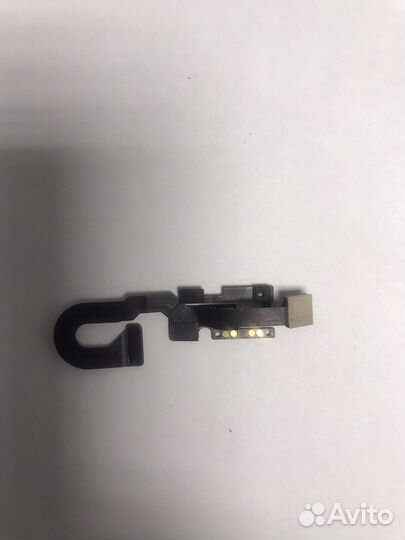 Шлейф iPhone 7