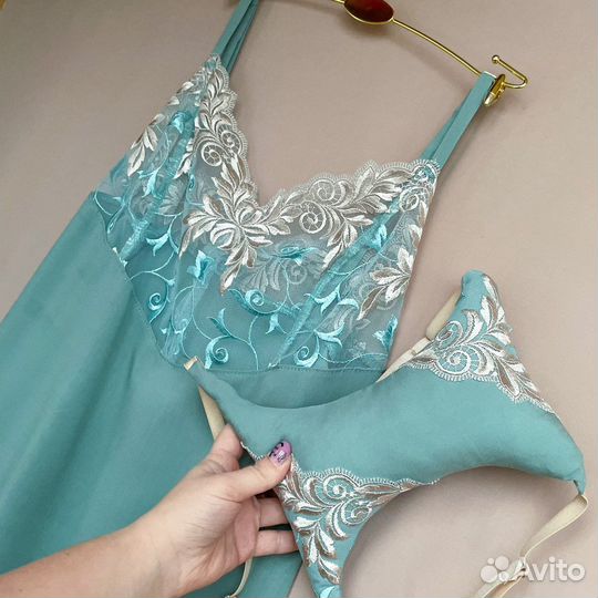 Подушечка для зоны декольте для сна против морщин