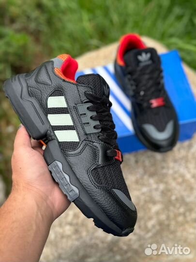 Кроссовки adidas torsion