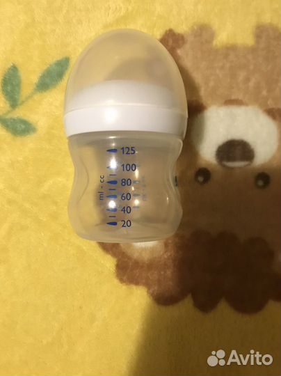 Бутылочка для кормления