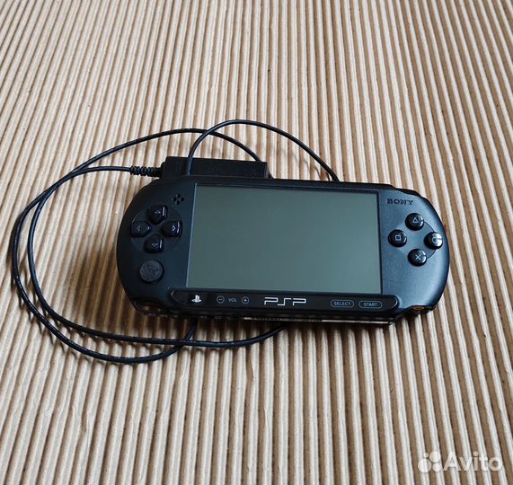 Sony PSP e1008