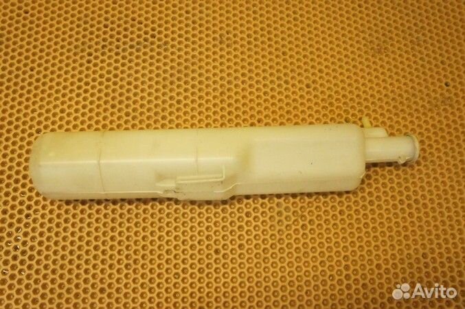 Бачок расширительный Mitsubishi Lancer Cedia