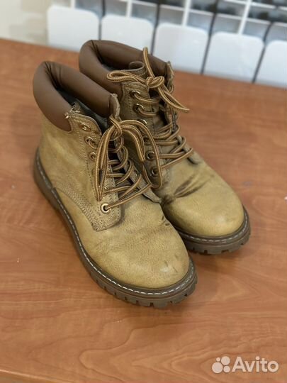 Ботинки женские 36 размер