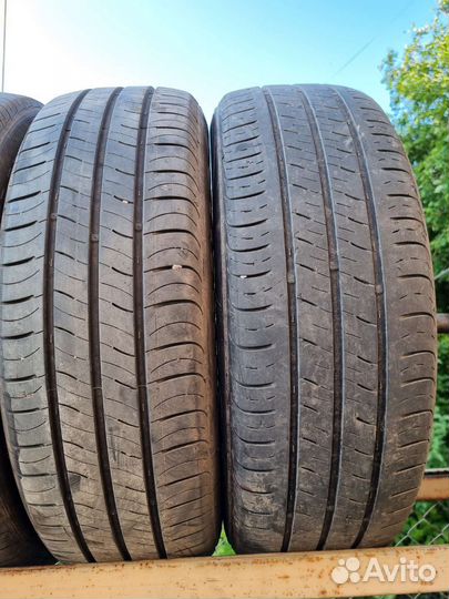 Kumho Ecowing ES01 KH27 205/65 R16