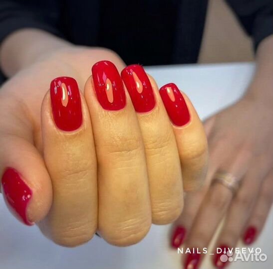 Услуги маникюра