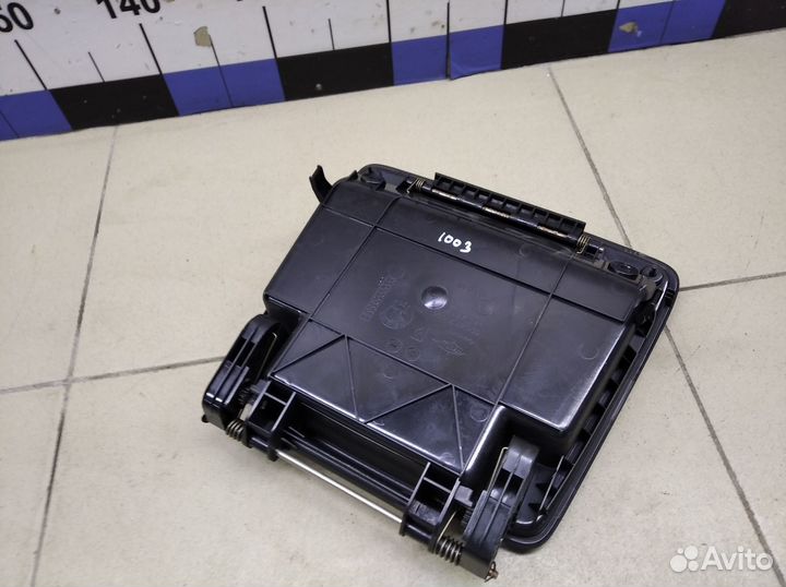 Ящик передней консоли Yeti 2009