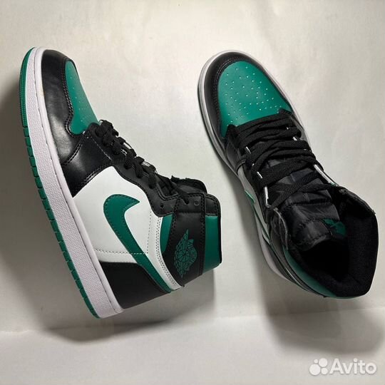 Кроссовки высокие Nike Air Jordan 1 LUX кожа новые